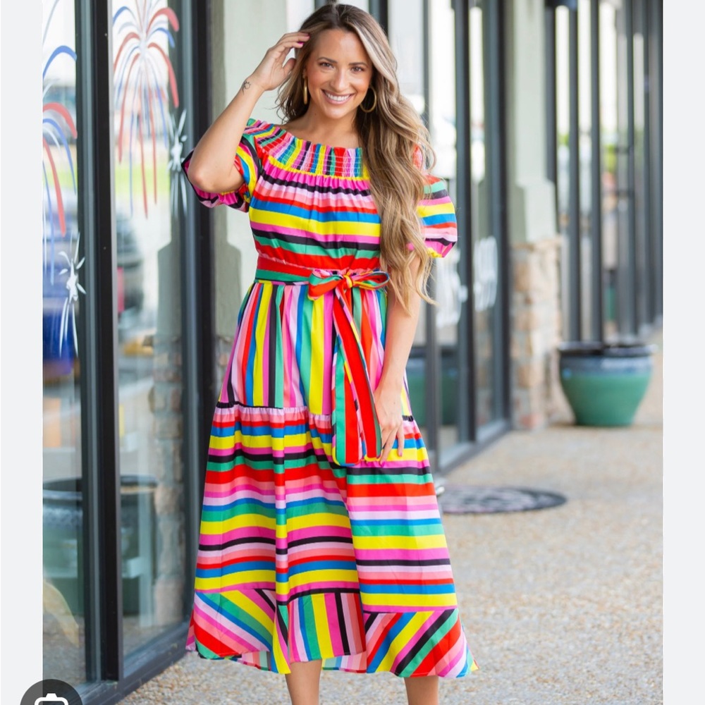 Crosby by Molly Burch   NWT striped dress! Size M